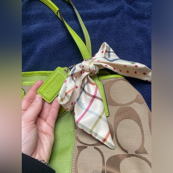 COACH.. Green bag/ purse with wallet and dust bag 3 for 1 - Picture 2 of 13